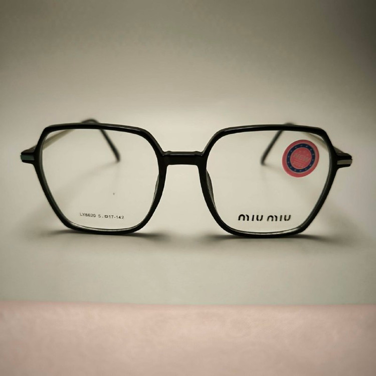 عینک طبی کائوچو miu miu کد 6620