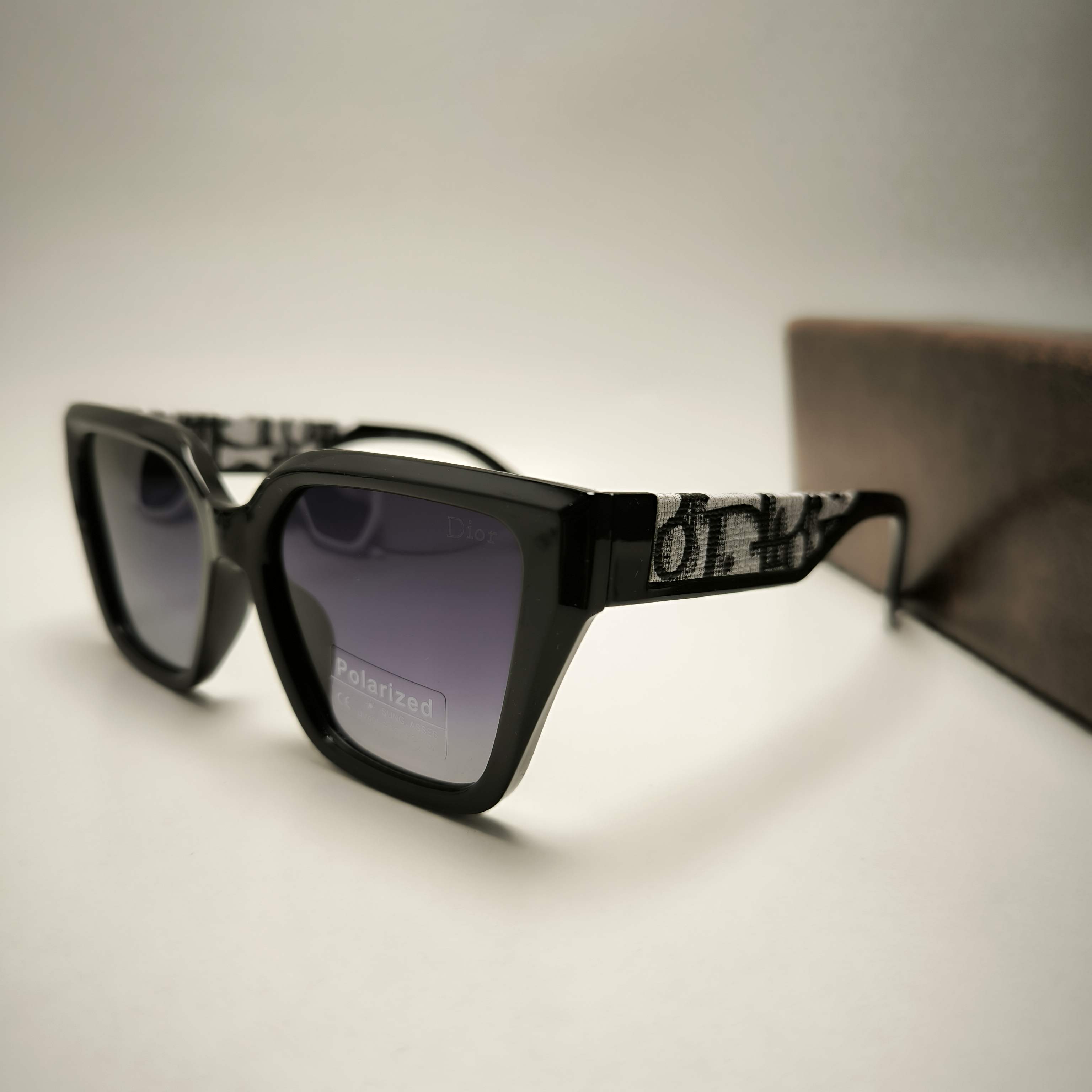 عینک آفتابی پلاریزه زنانه Dior کد 8937