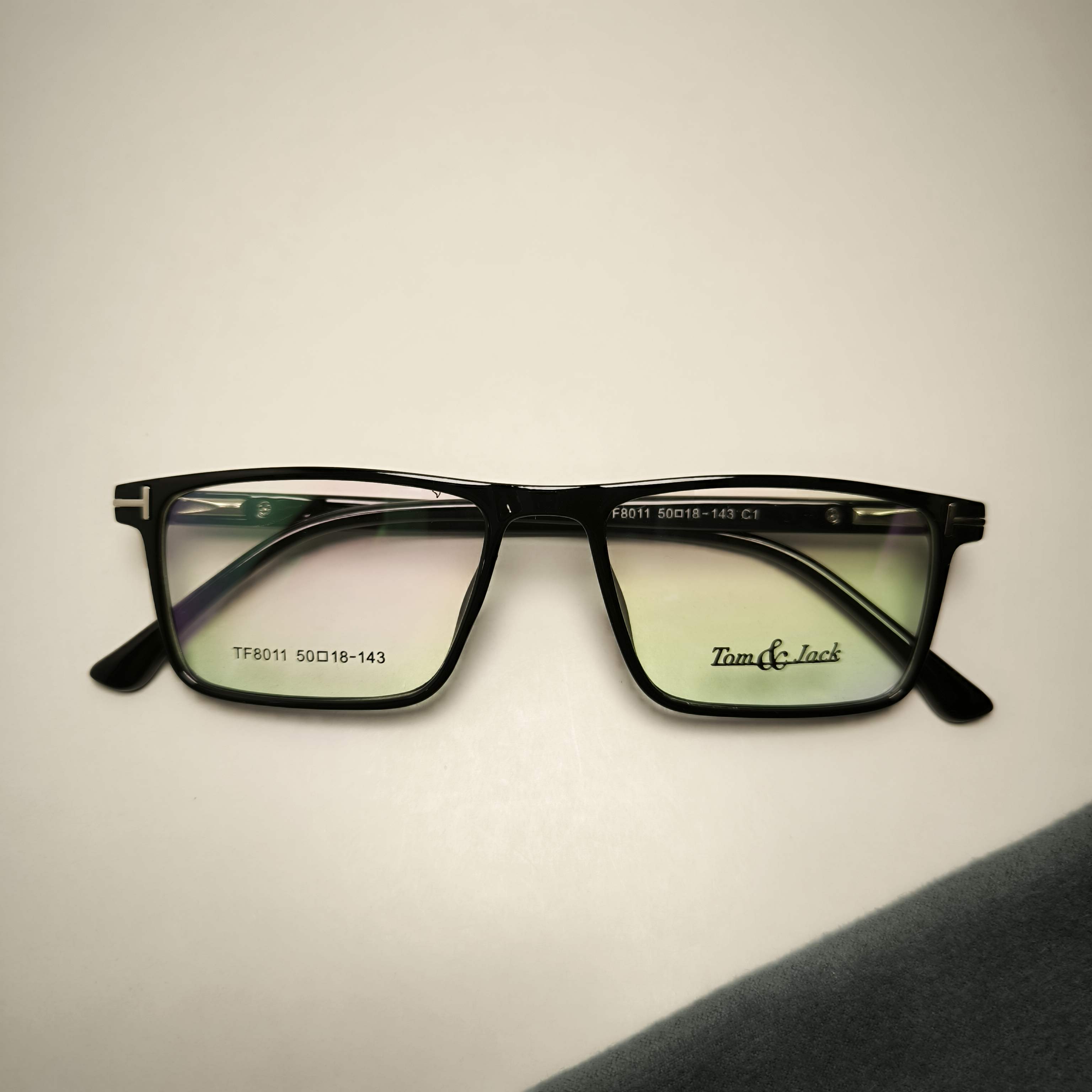 عینک بلوکات کائوچو TOM & JACK کد 8016