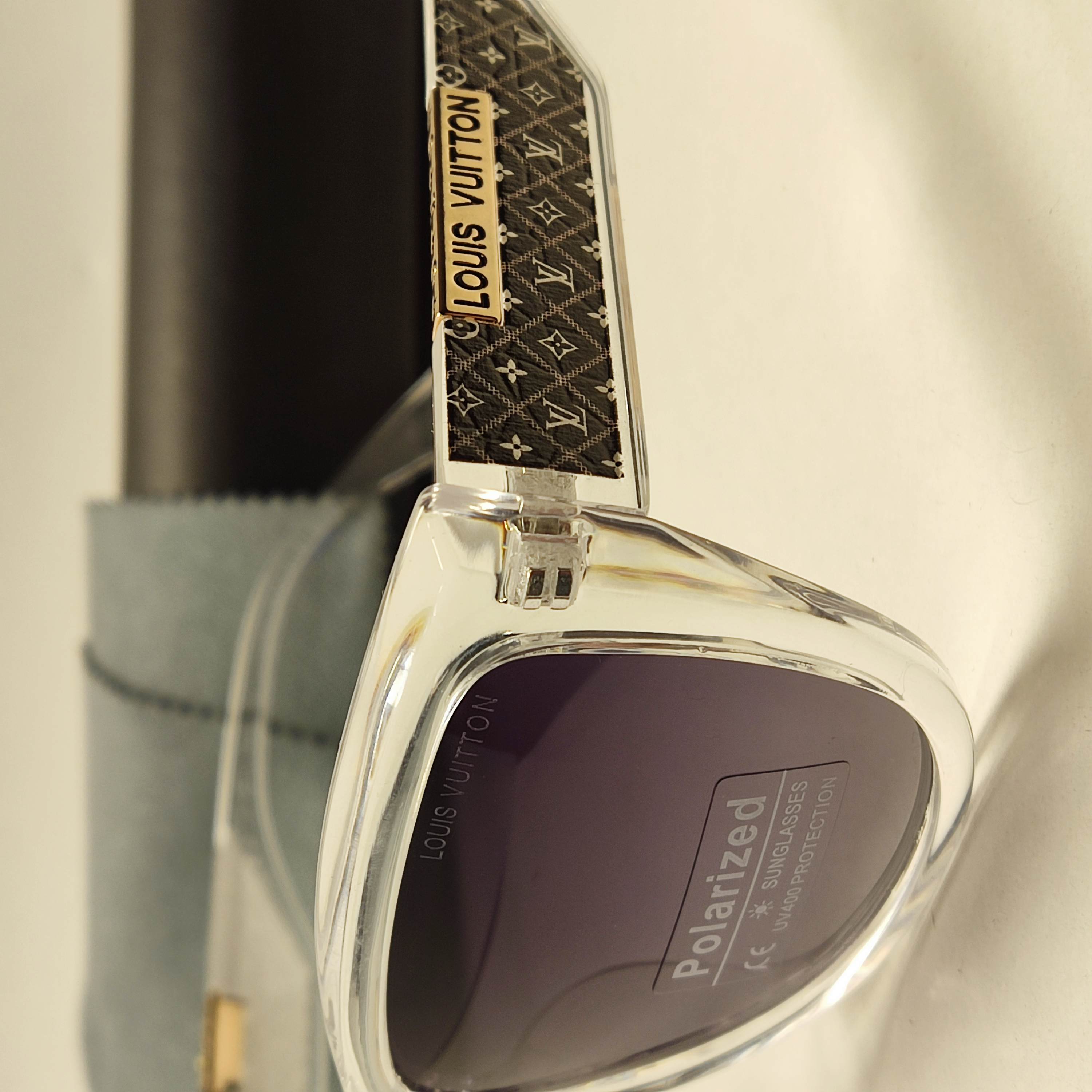 عینک آفتابی پلاریزه زنانه LOUIS VUITTON کد 88001