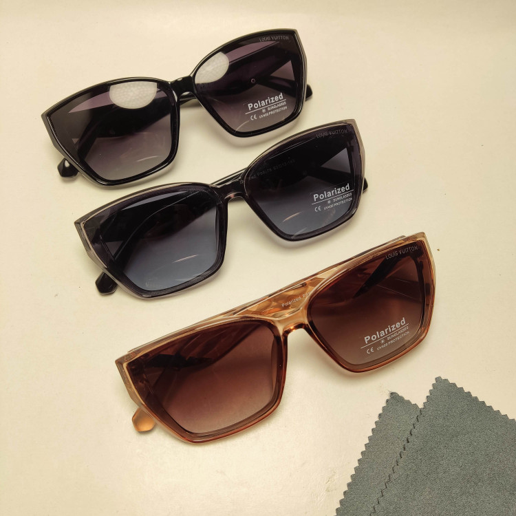 عینک آفتابی پلاریزه زنانه LOUIS VUITTON کد 88078