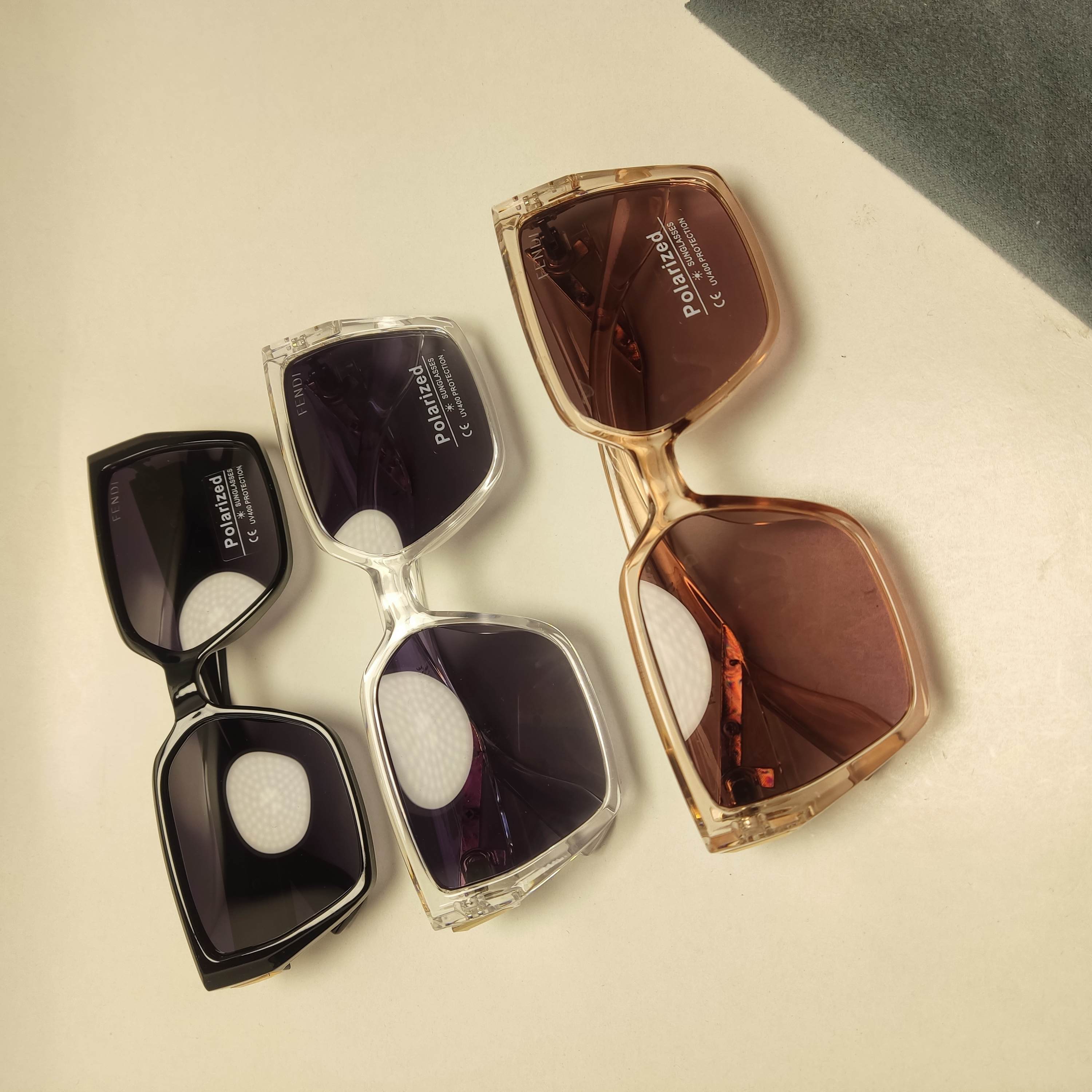 عینک آفتابی پلاریزه زنانه FENDI کد 2320