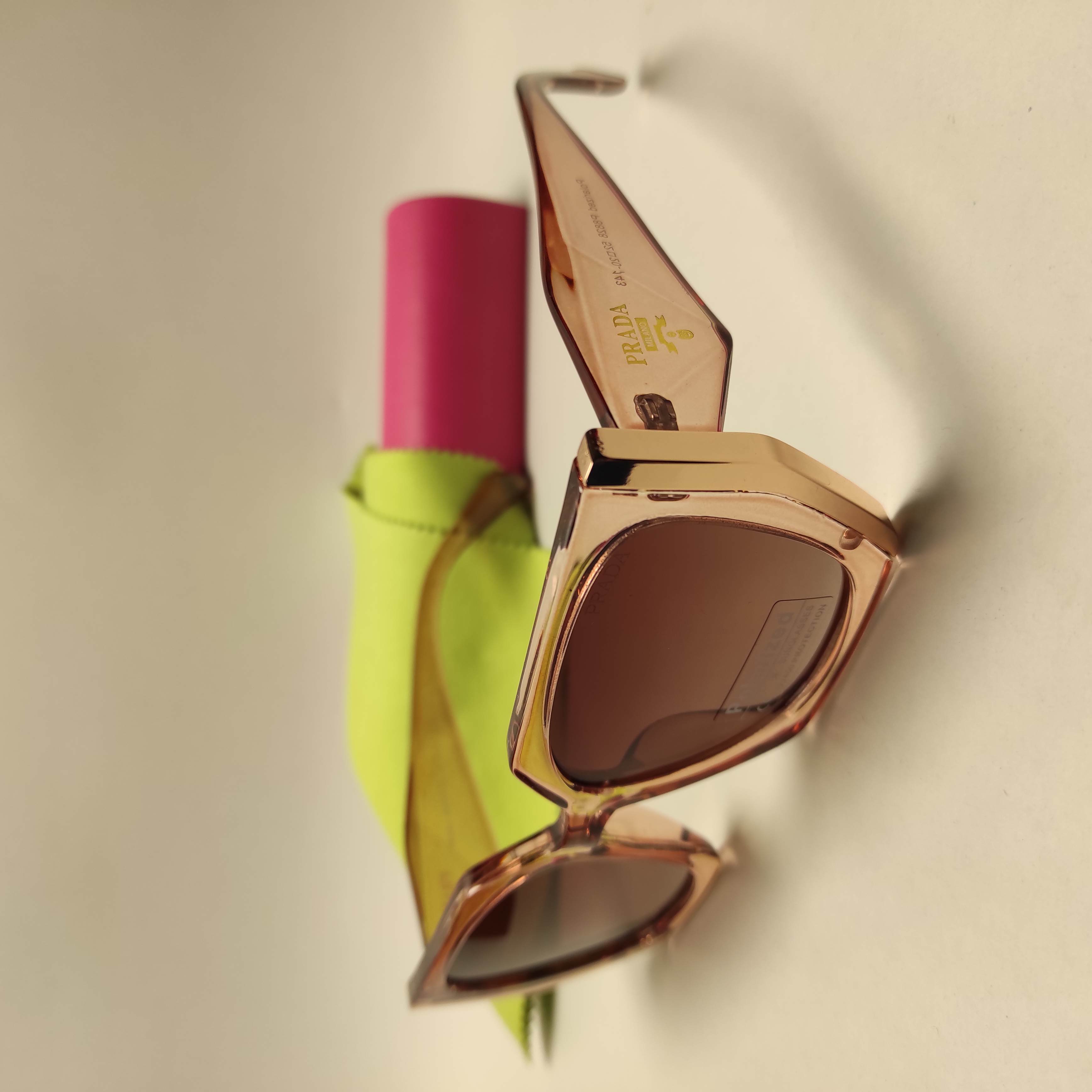 عینک آفتابی زنانه پلاریزد PRADA کد 8828
