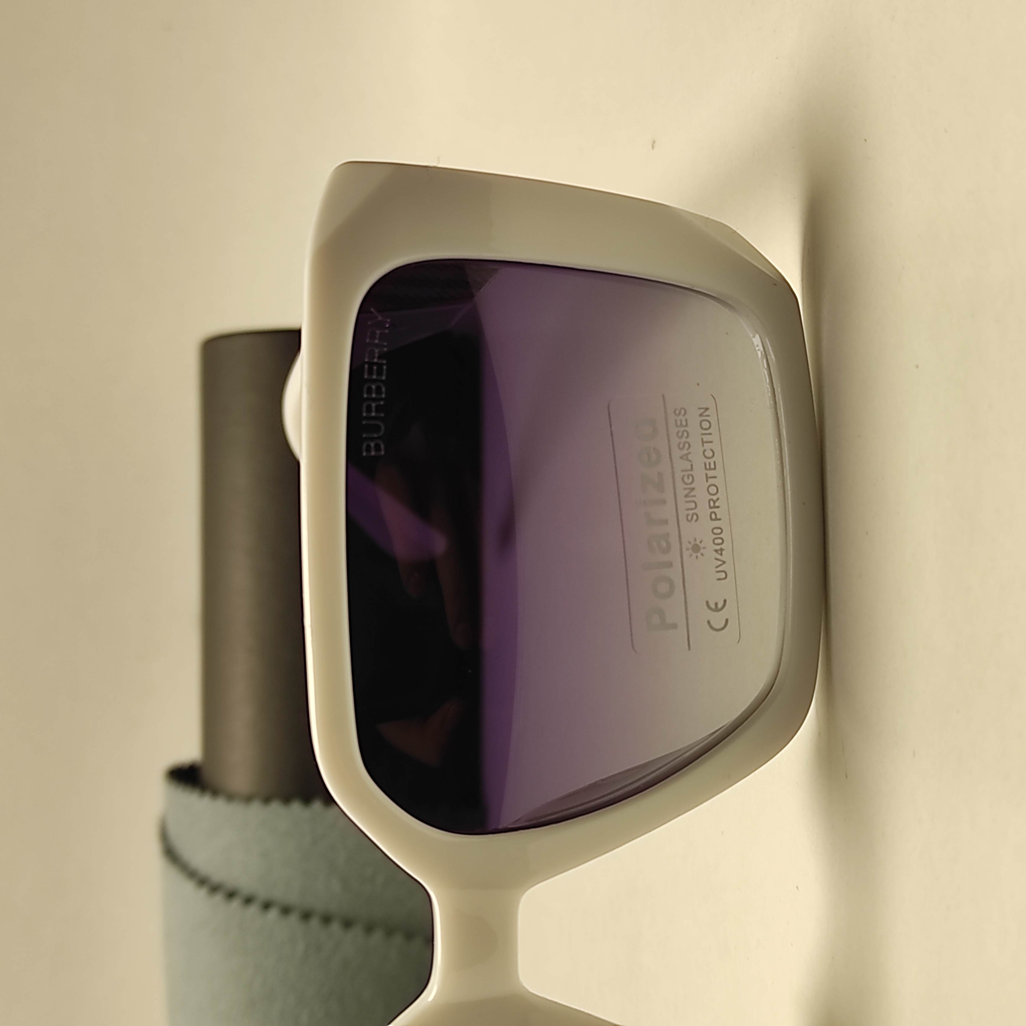 عینک آفتابی پلاریزه زنانه BURBERRY کد 8905