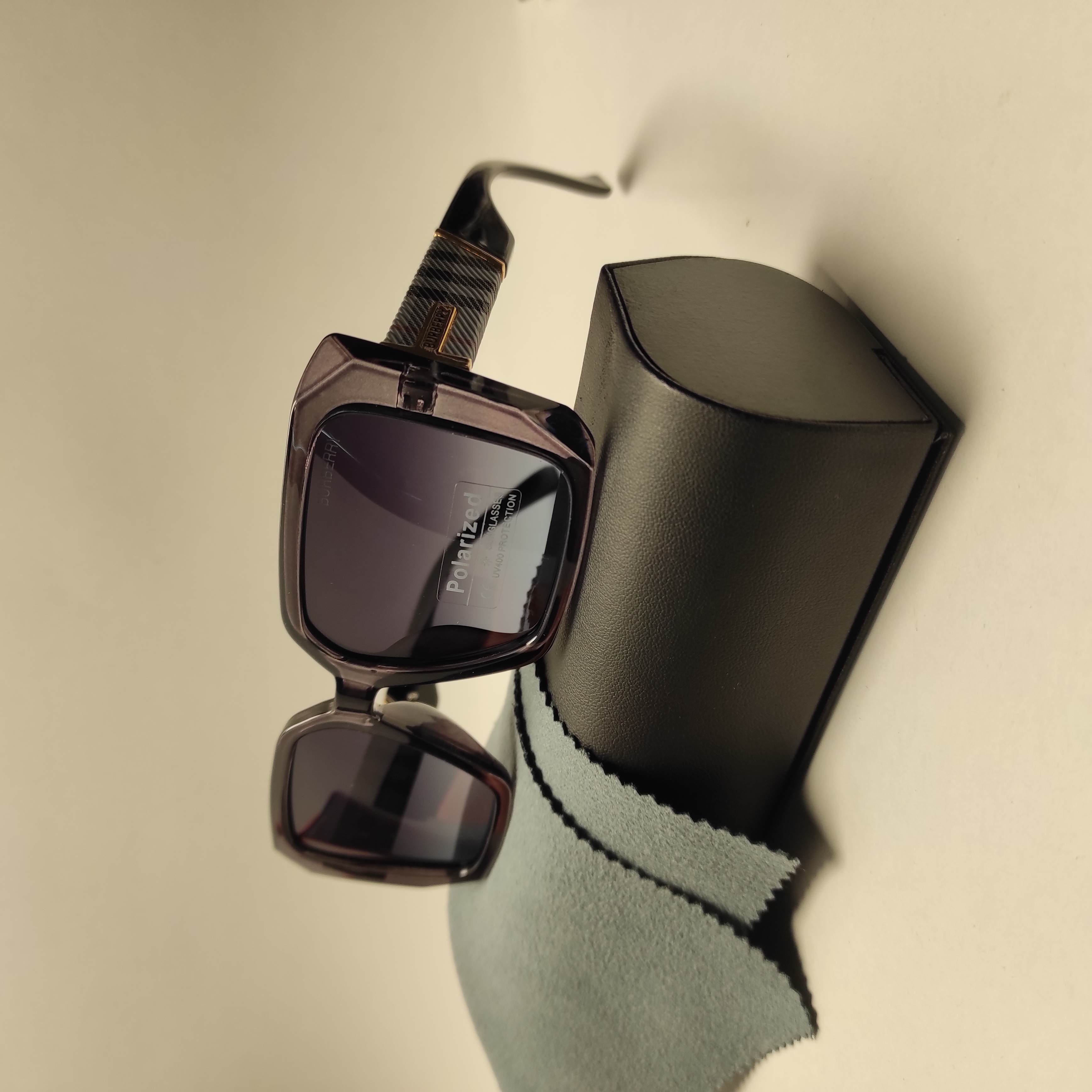 عینک آفتابی پلاریزه زنانه BURBERRY کد 8905