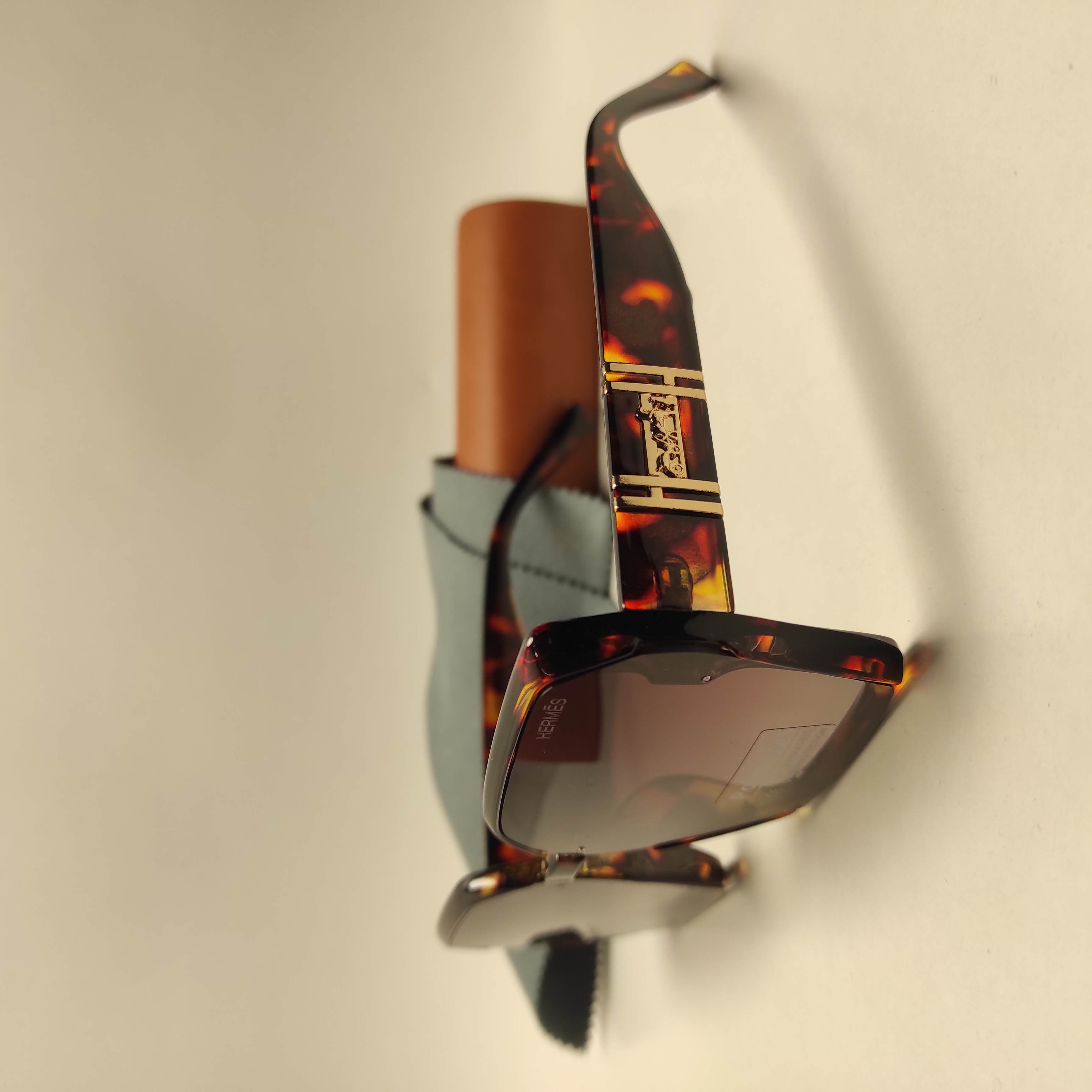 عینک آفتابی پلاریزه زنانه HERMES کد 58033