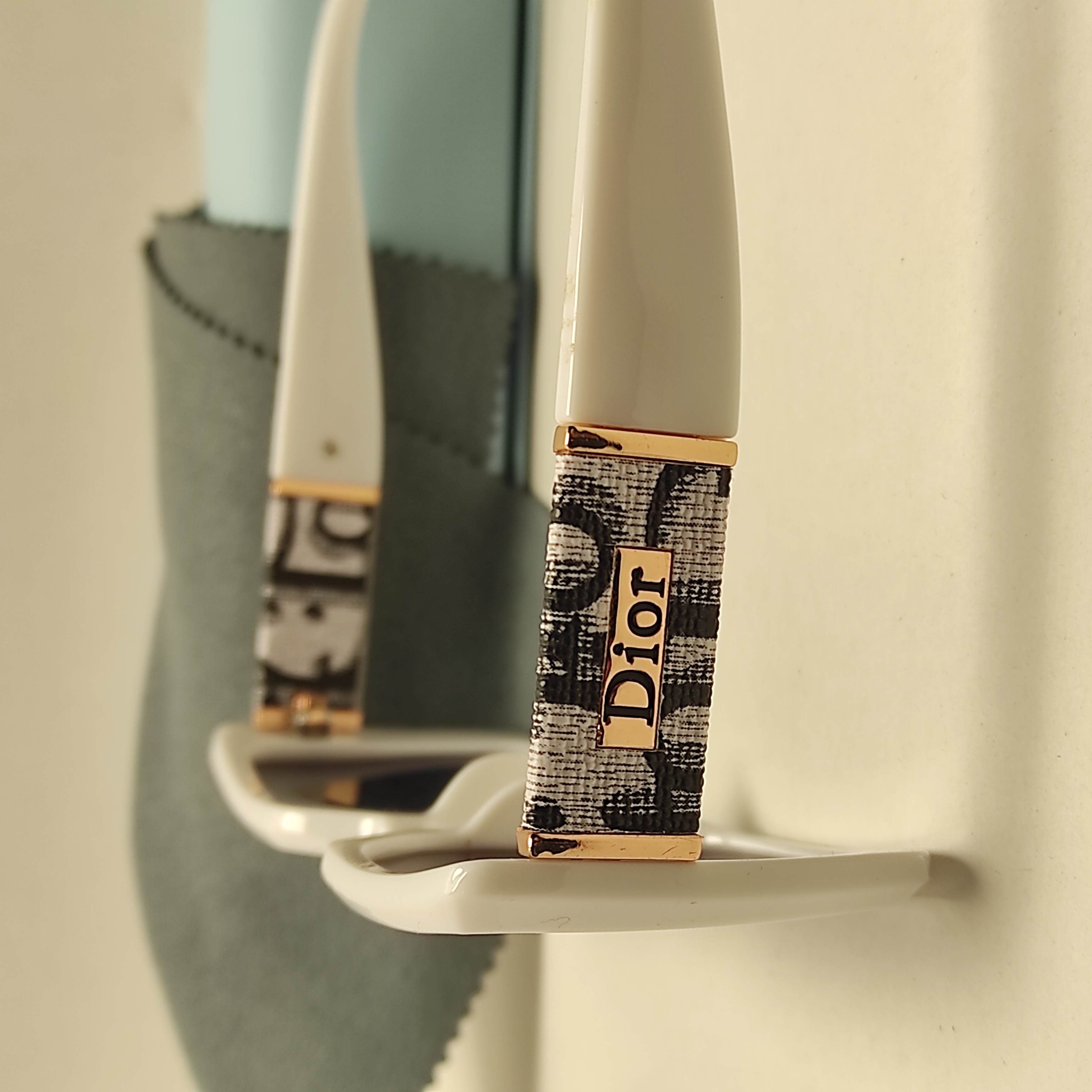 عینک آفتابی پلاریزه زنانه DIOR کد 8945
