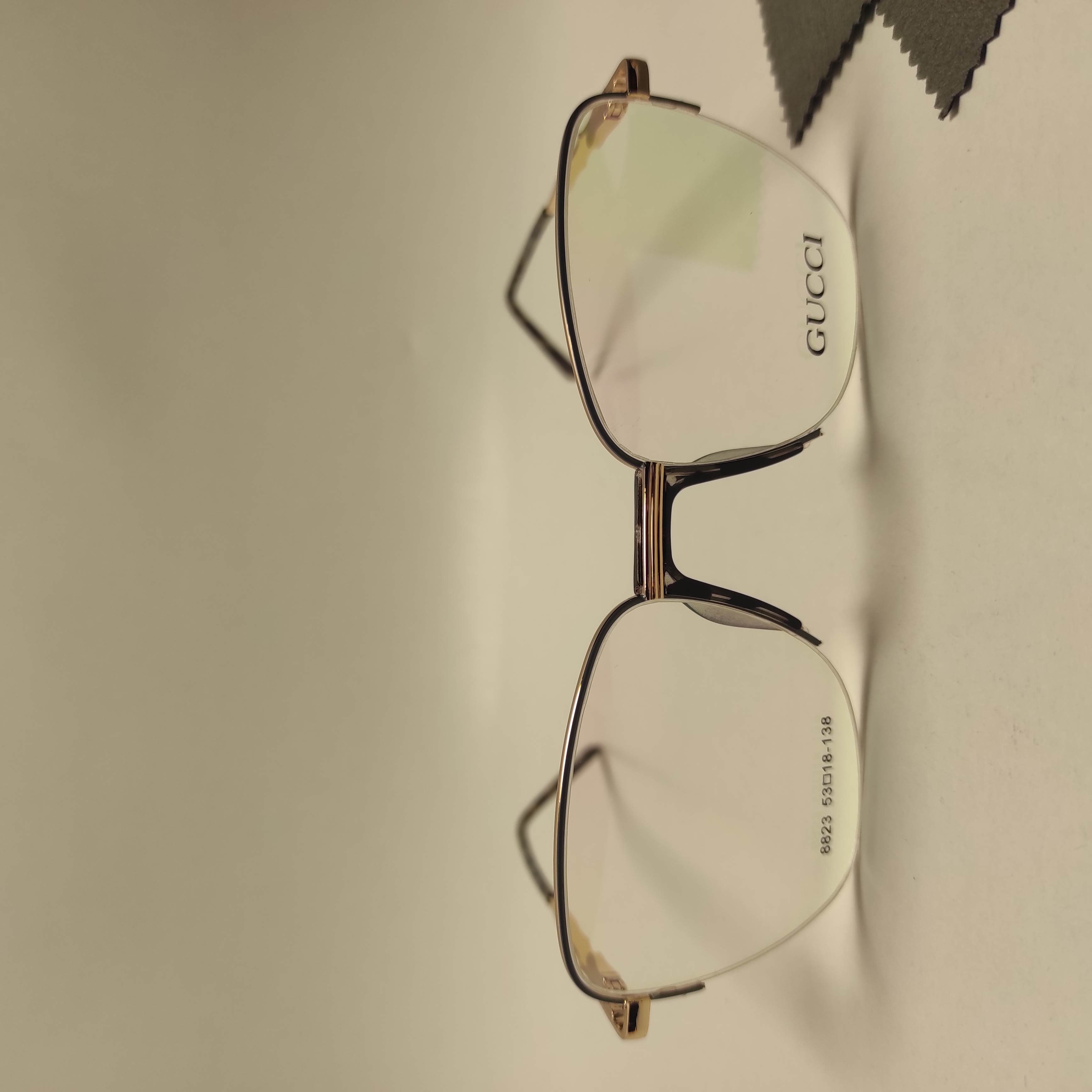 عینک طبی زنانه فلزی پد یک تیکه برند GUCCI کد 8823