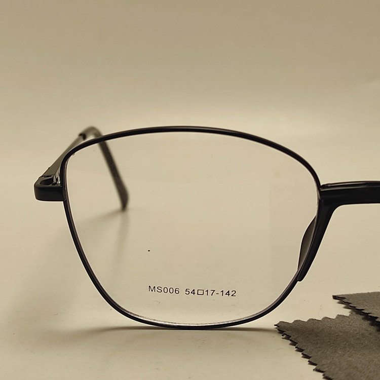عینک طبی زنانه فلزی پد یک تیکه برند VERSACE کد 006