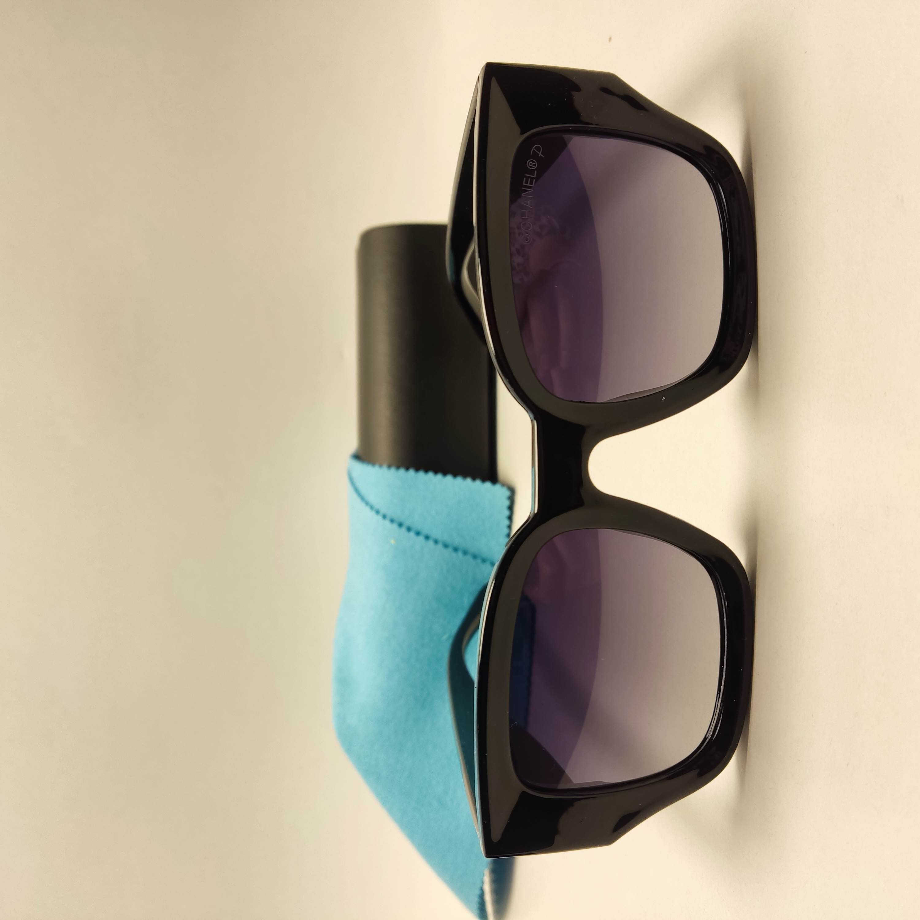 عینک آفتابی زنانه پلاریزه برند CHANEL کد 5469