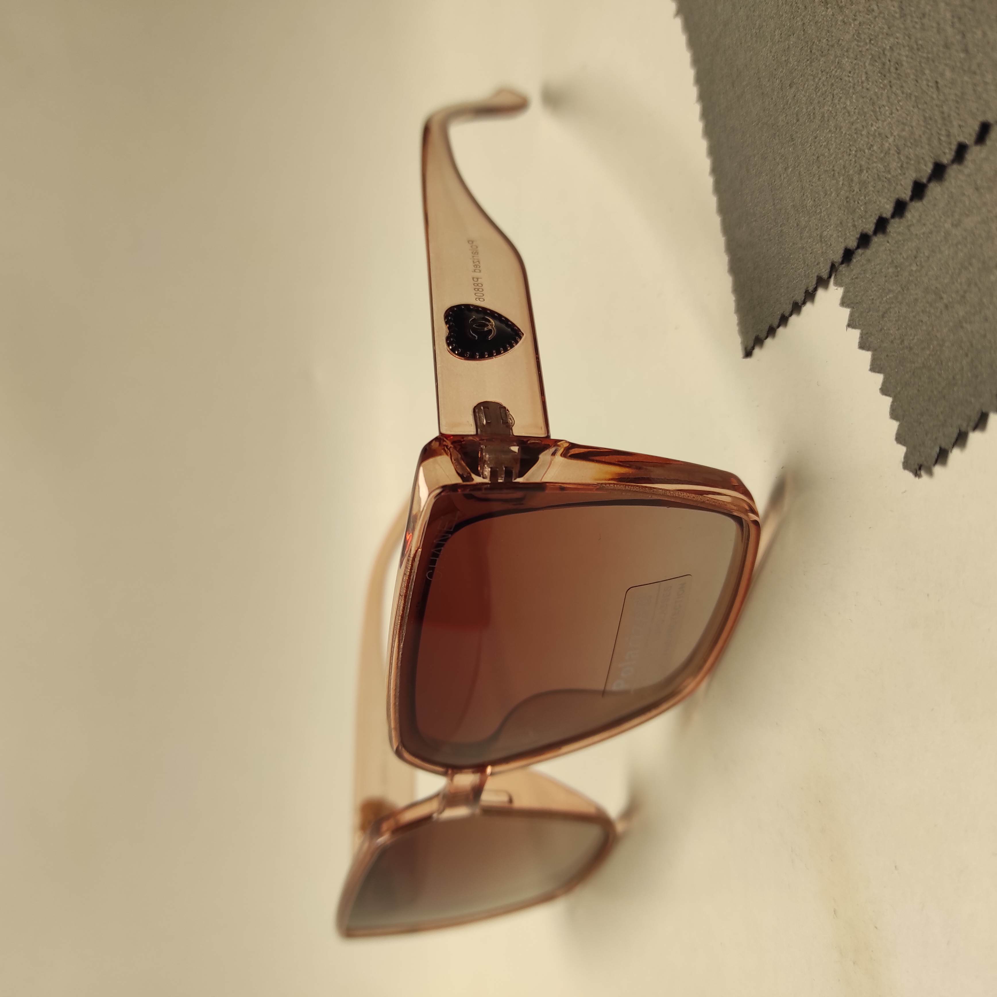 عینک آفتابی زنانه پلاریزه برند CHANEL کد 8806
