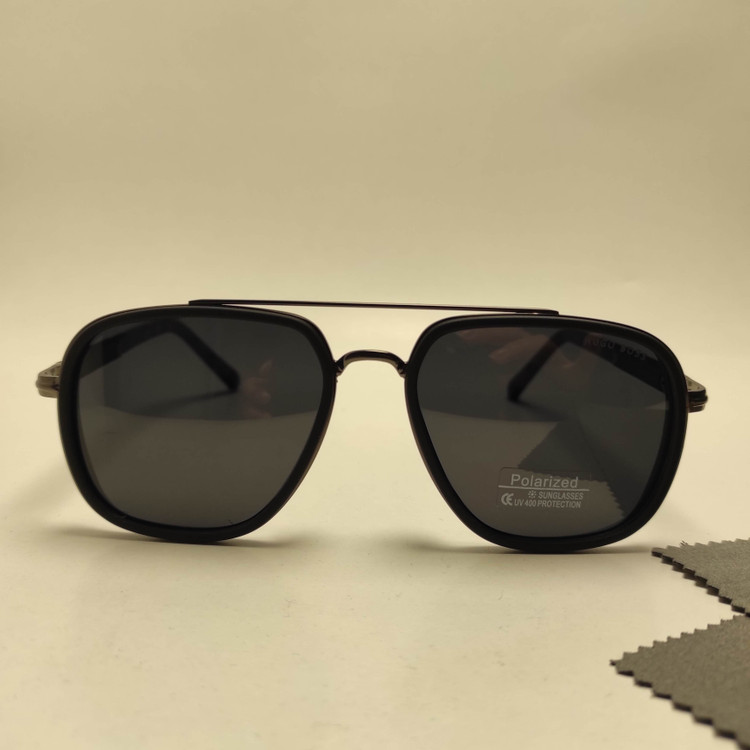 عینک آفتابی پلایزه مردانه HUGO BOSS کد P8164