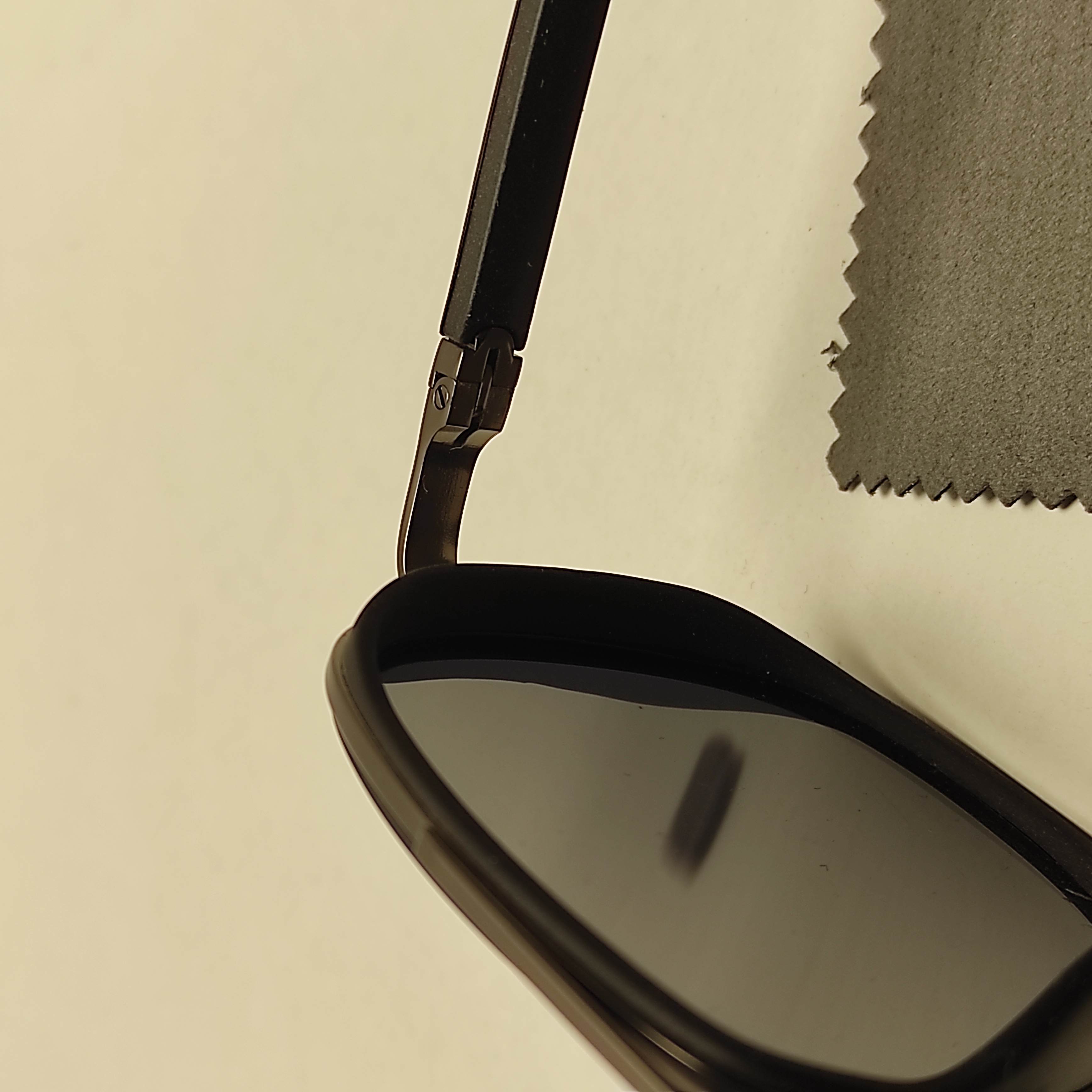 عینک آفتابی پلایزه مردانه HUGO BOSS کد P8164