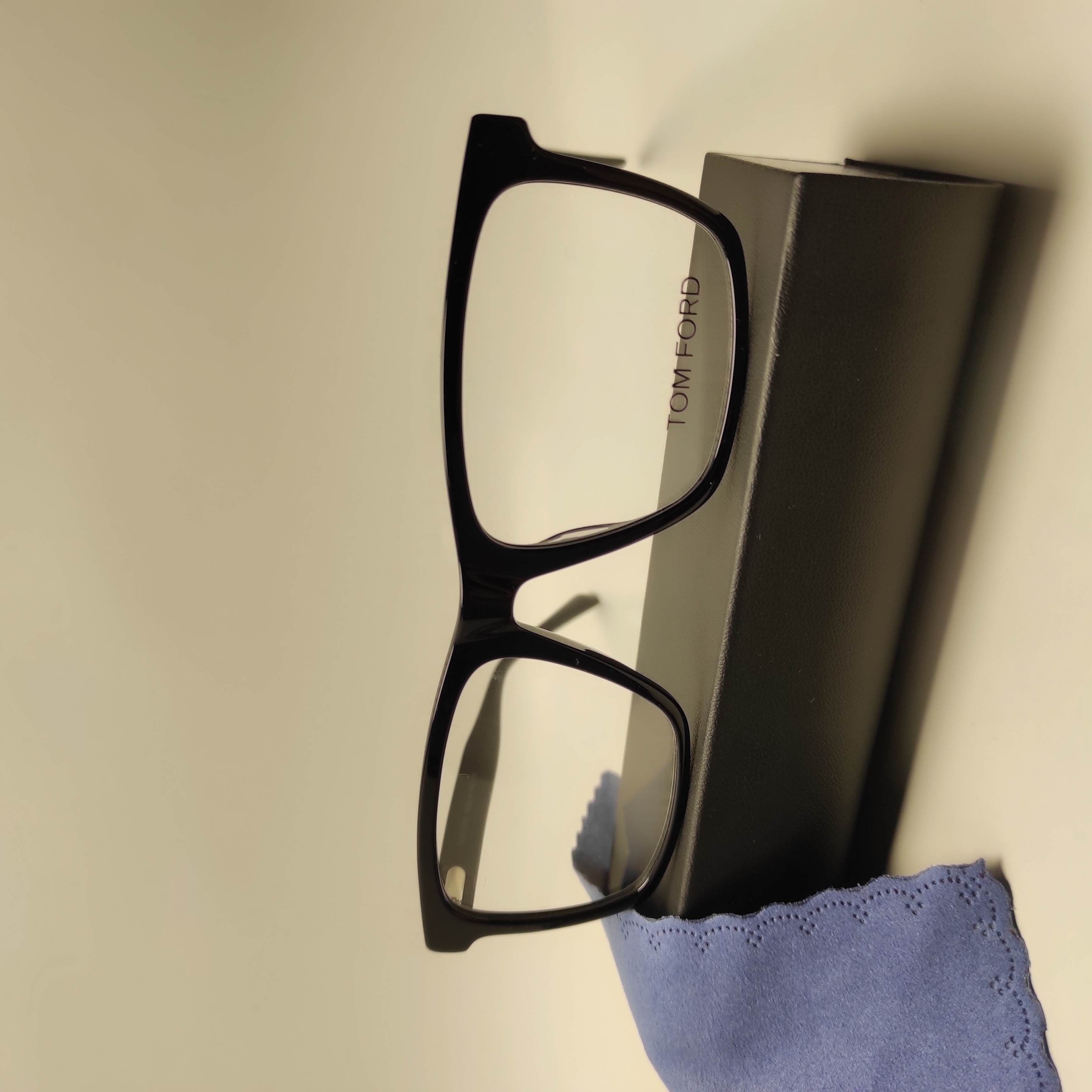 عینک طبی مردانه کائوچو TOM FORD کد 5838