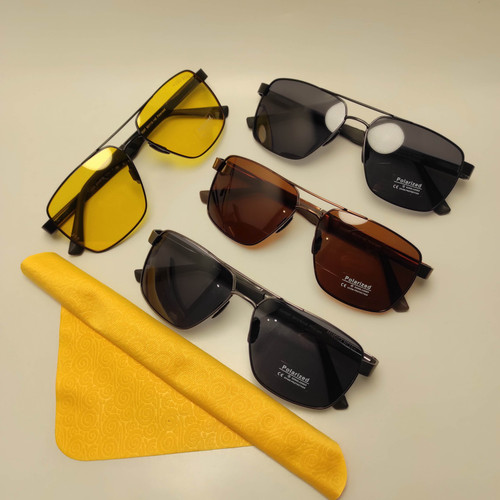 عینک آفتابی مردانه HUGO BOSS کد 24355