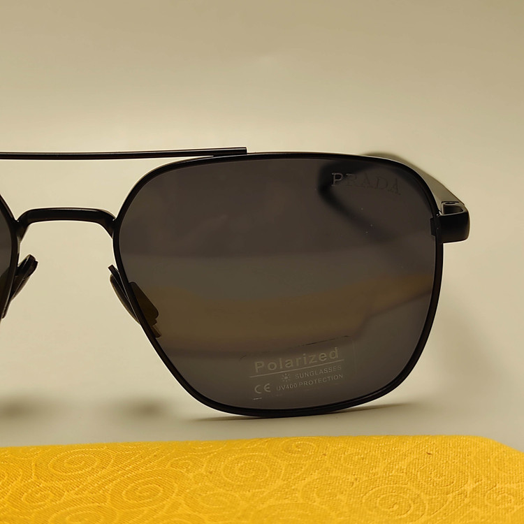 عینک آفتابی پلاریزه مردانه PRADA کد 24321