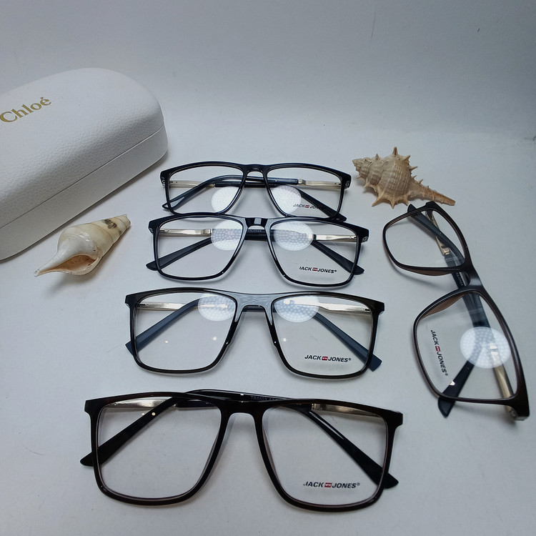 عینک طبی کائوچو TR90مدلJACE-JONESمدلTR8803
