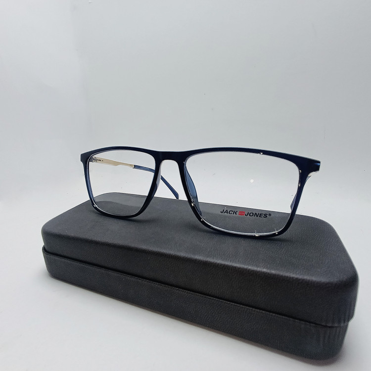 عینک طبی کائوچو TR90مدلJACE-JONESمدلTR8809